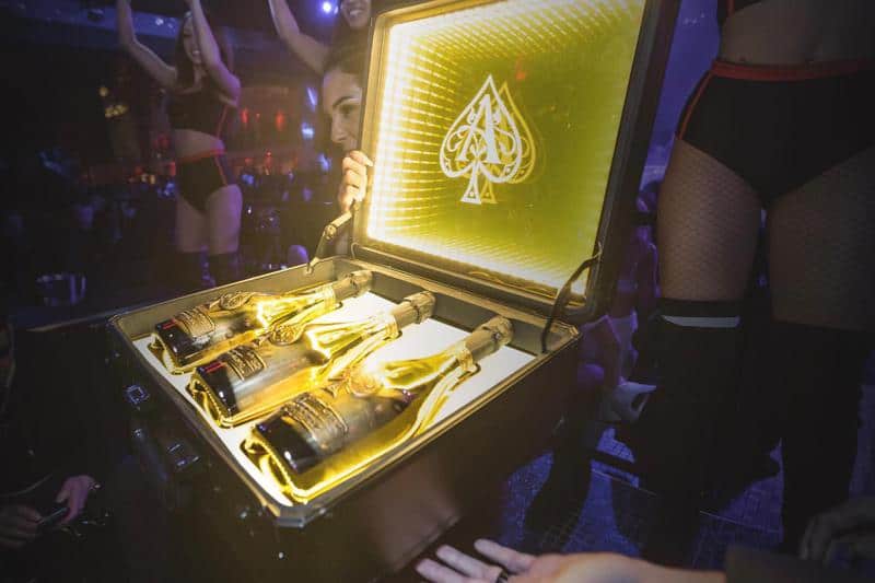 Bottle Service At Drai’s Club