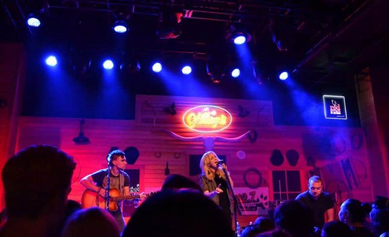 Gilley’s Saloon at Treasure Island