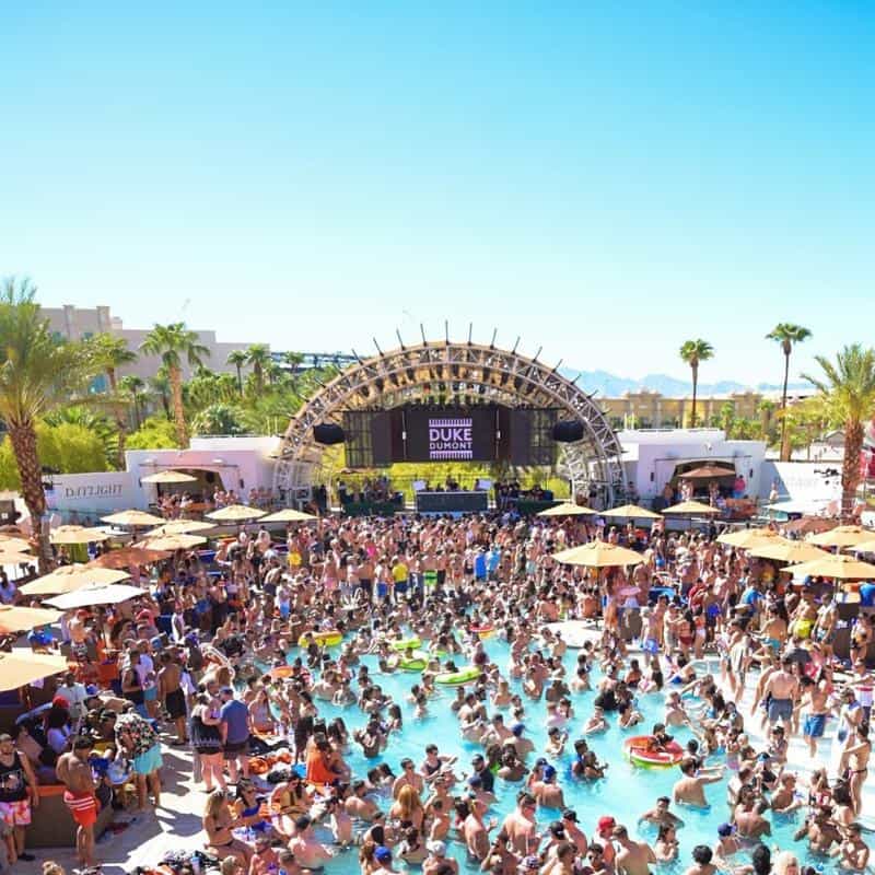 Mandalay Bay Daylight Pool Party 2