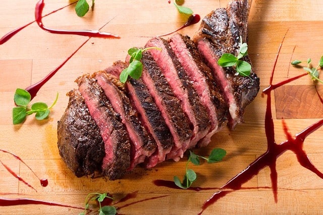 STRIPSTEAK 1