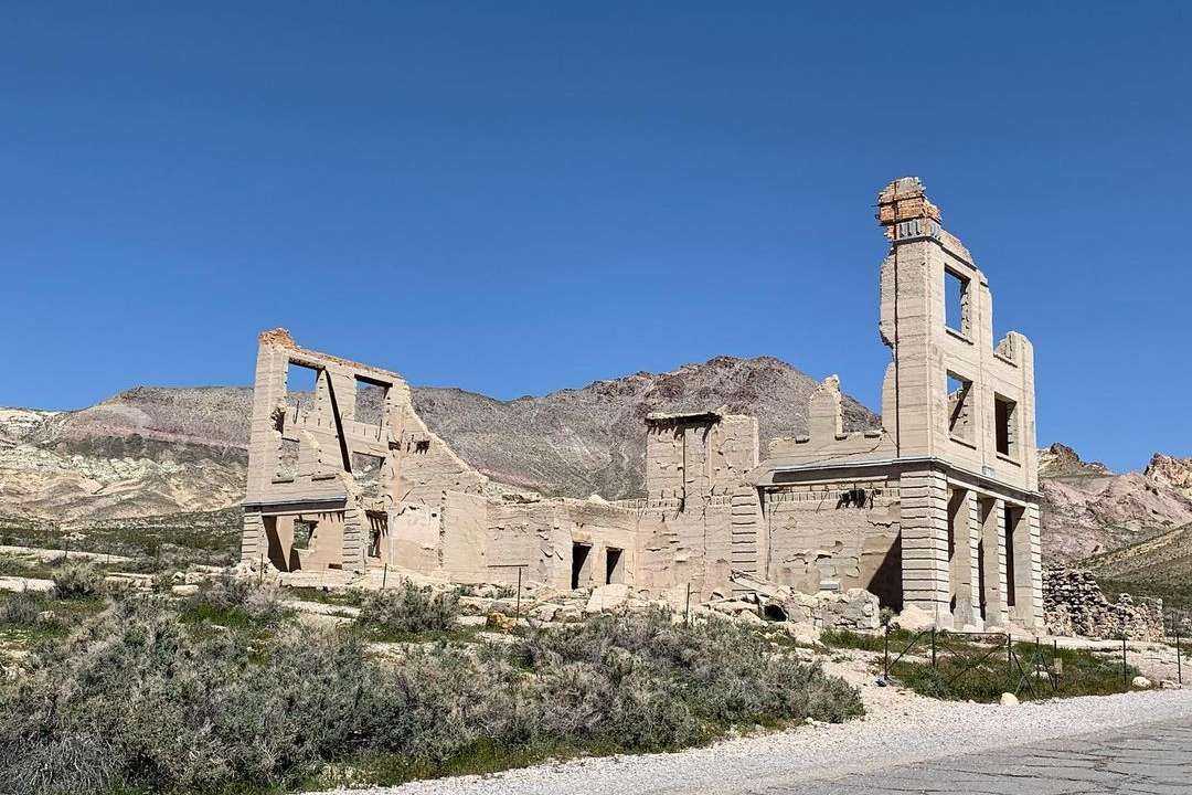 ghost towns near las vegas