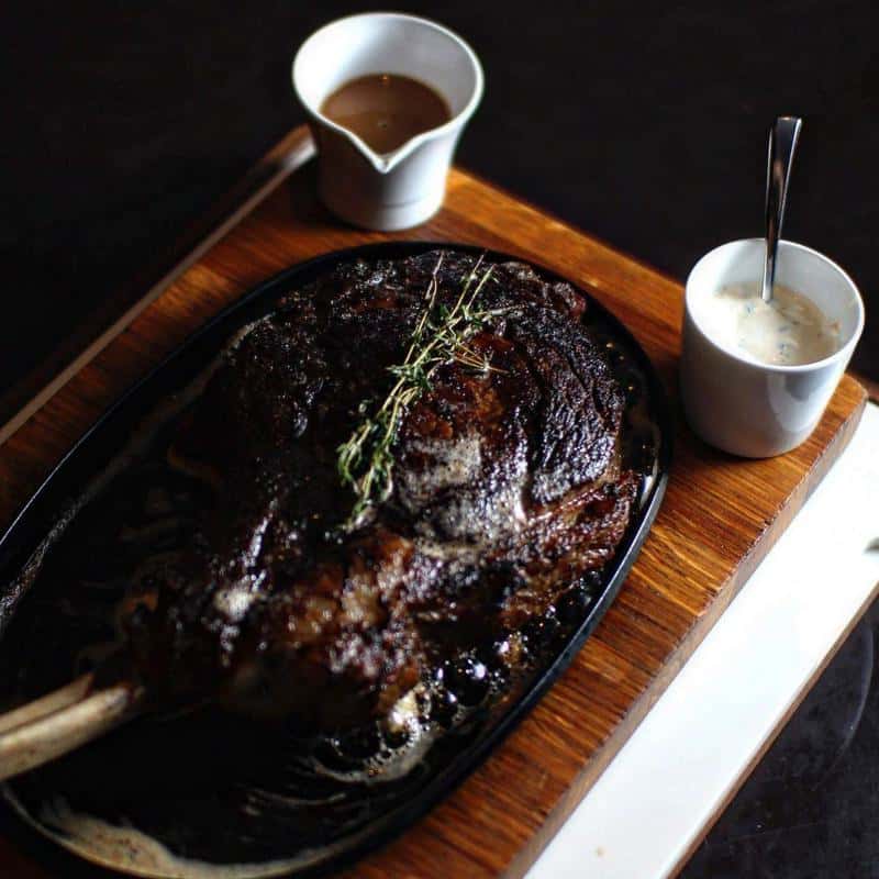 Cut Tomahawk Steak