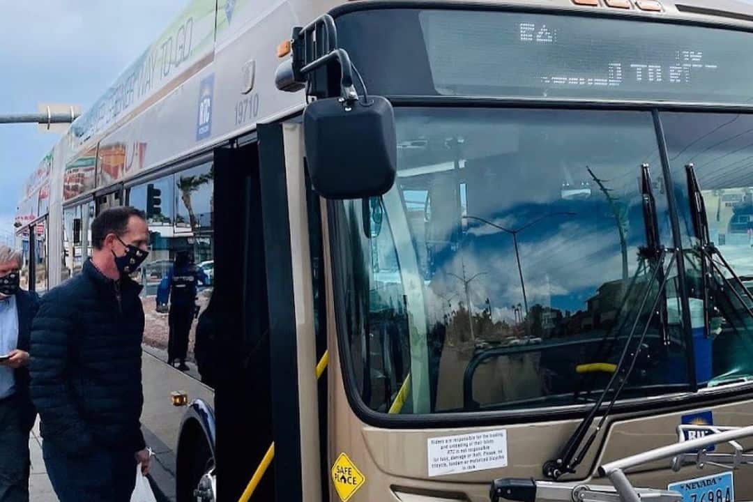 cx bus las vegas